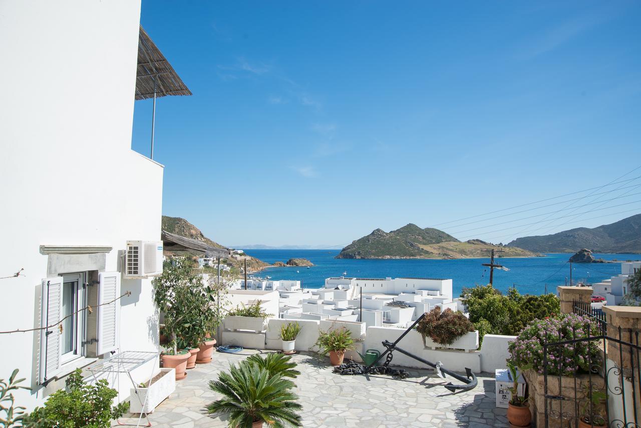 Captain Manos Studio Apartments Grikos Bay  Exterior foto